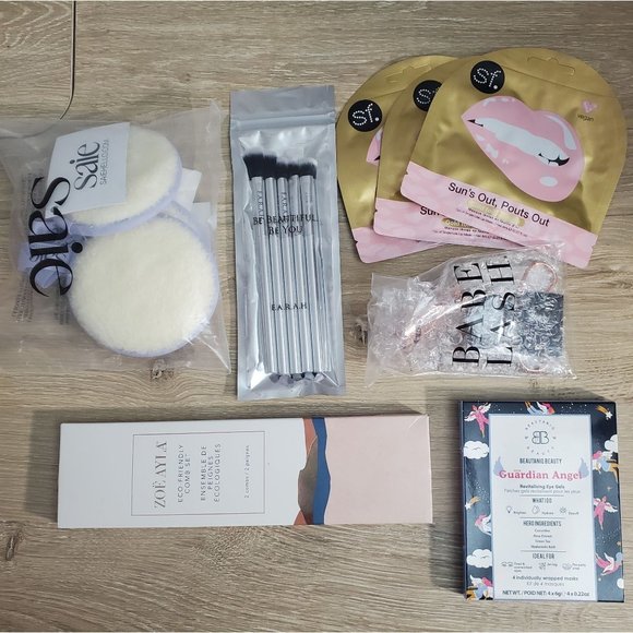 Makeup Bundle w/Lip Masks, Eye Gels, Beauty Rounds, Comb, Lash Curler & Brushes - Picture 2 of 2